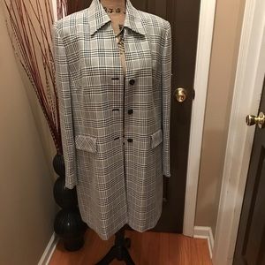Black and white checkered long jacket
